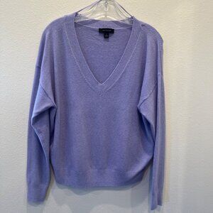 Ann Taylor Drop Shoulder V-Neck Wool Blend Sweater Classic Comfort Preppy Medium